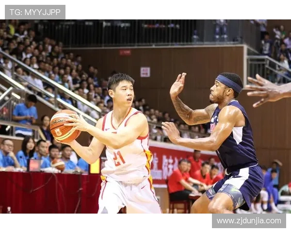 国奥男篮迎战意大利全力争胜展现青春风采与竞技精神