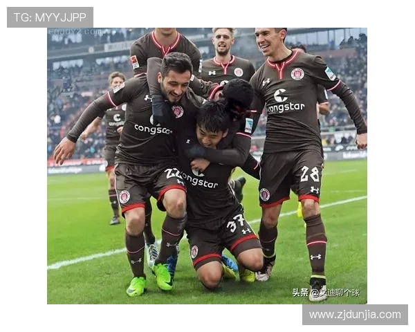 夏威夷大学与杨百翰大学足球对决精彩回顾与赛季展望